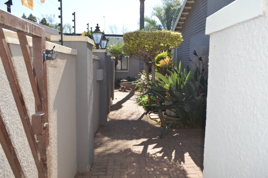 3 Bedroom Property for Sale in Irene Park North West